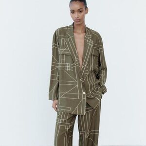 Olive Geometric Women's blazer